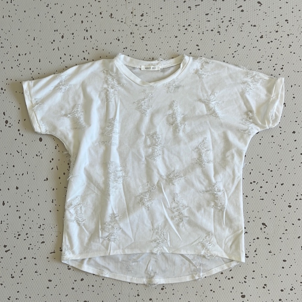 💘 AUGUST MIST - ARABELLA DISTRESSED WHITE KNIT TOP